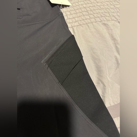 Lululemon Leggings - Hiking Tight - Picture 5 of 12